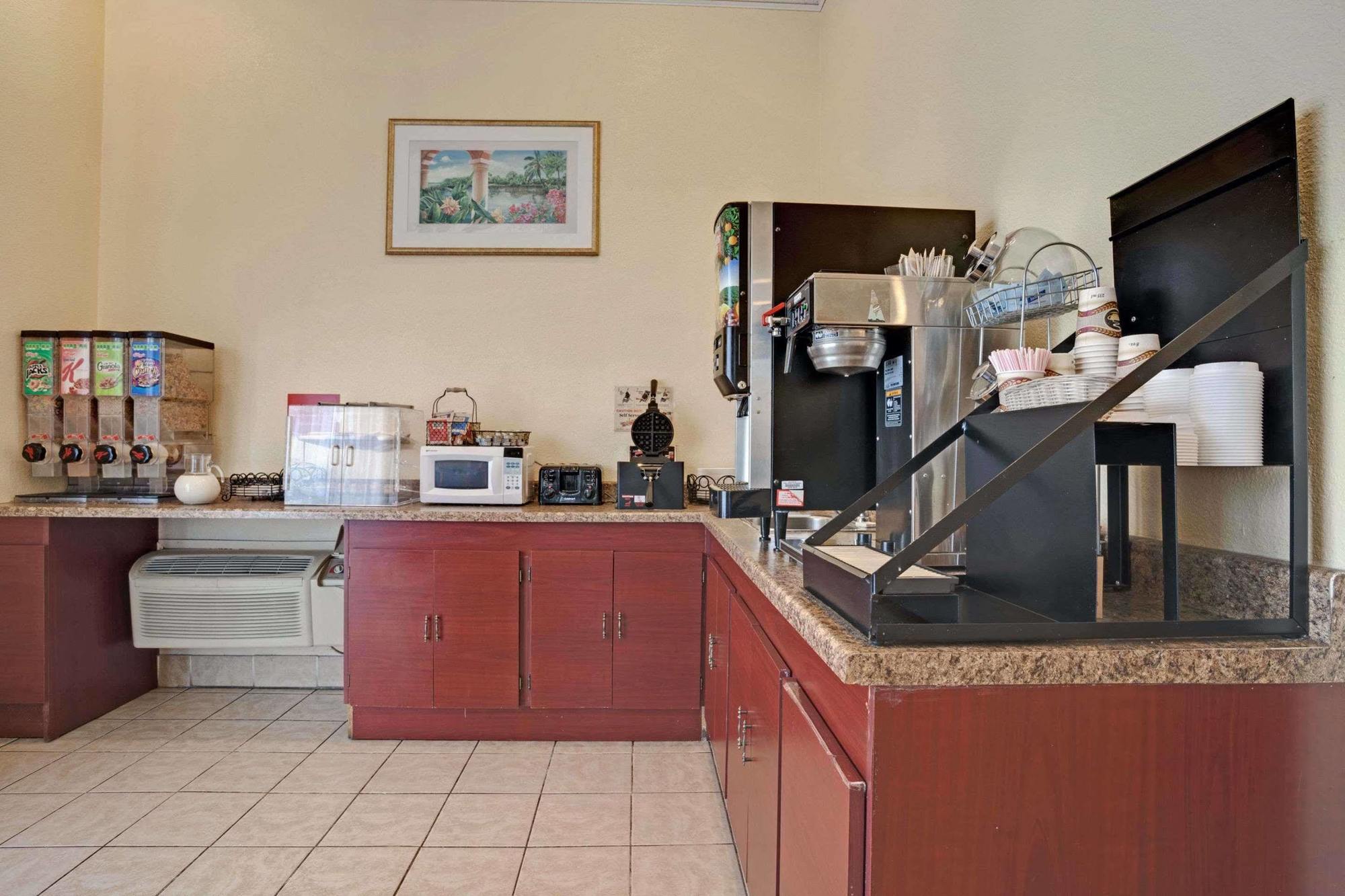 קנט Econo Lodge מראה חיצוני תמונה